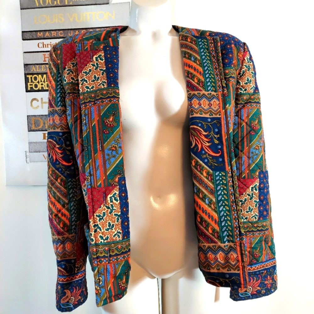 HP🥳 Vintage Vera Bradley quilted multi print patchwork puffy floral boho jacket - Picture 3 of 14